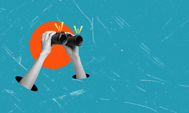hands holding binoculars